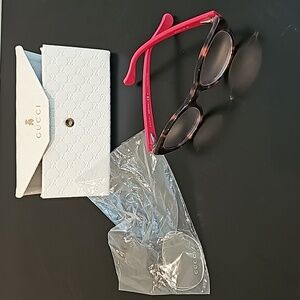 Unisex Havana kids gucci eyeglasses frame size between 48-50.